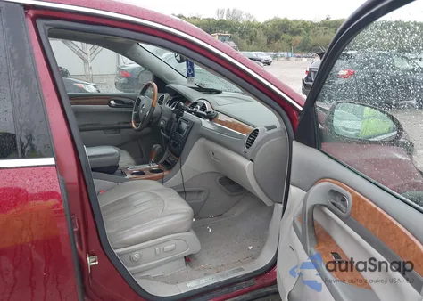 2008 Buick Enclave Cxl z USA, uszkodzony, nr VIN 5GAEV23708J213551